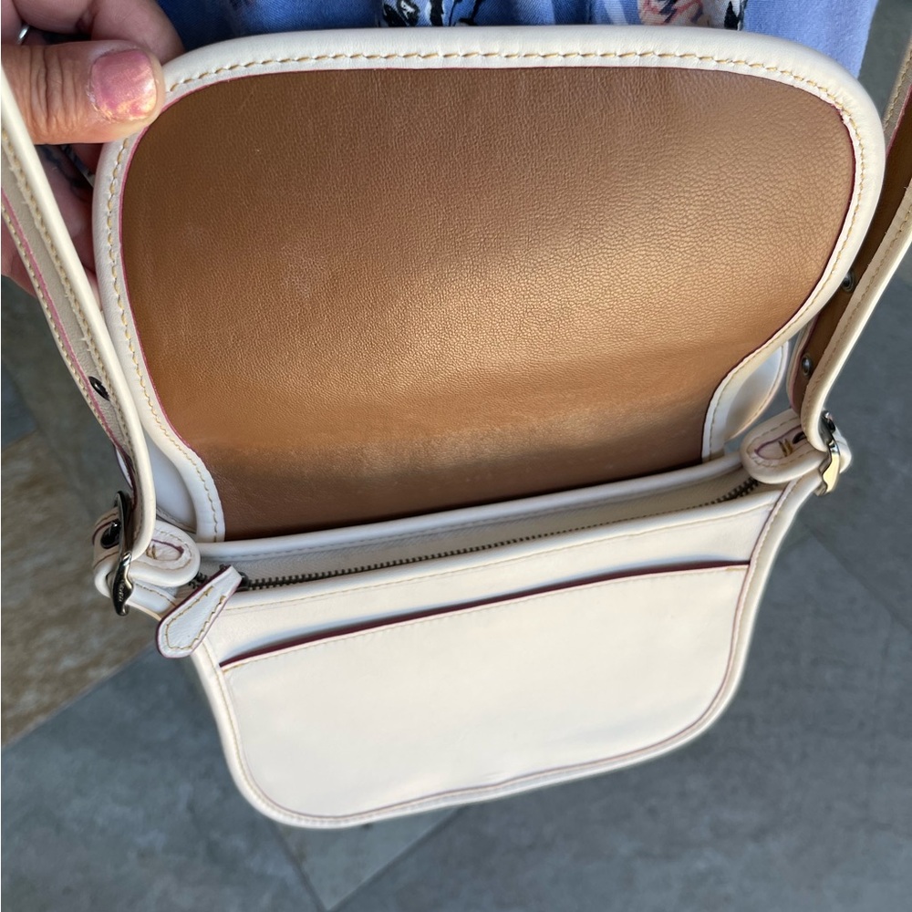 Rare! Coach Disney Patricia Mickey Mouse Ears Chalk Leather Crossbody Bag - Picture 14 of 16